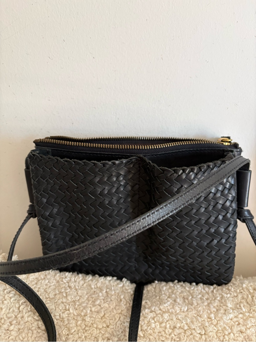 Madewell Woven Leather Crossbody Bag in Black - Picture 1 of 11